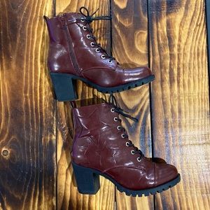 XOXO Boots